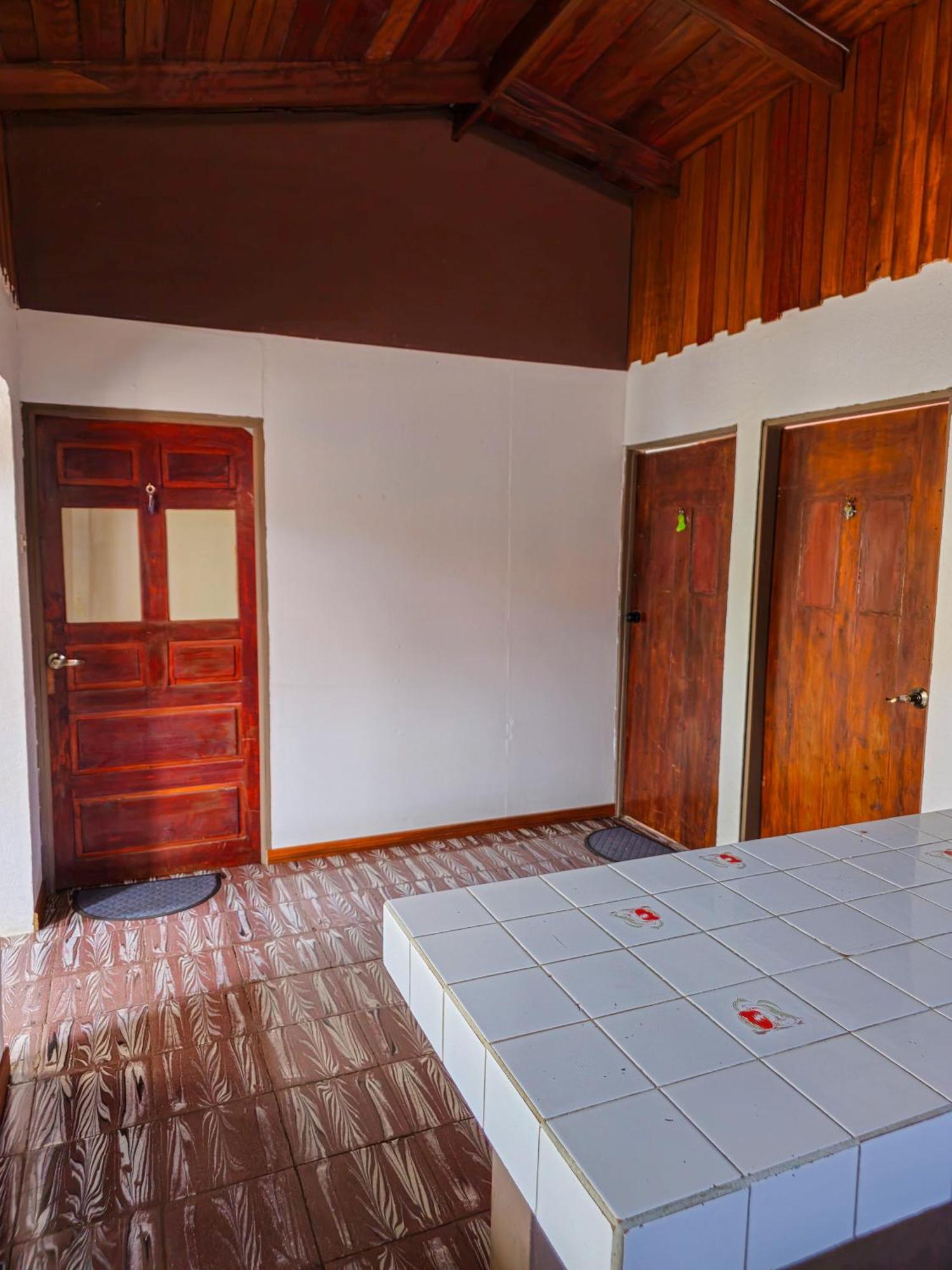 Cabinas Selva Verde Monteverde Ruang foto